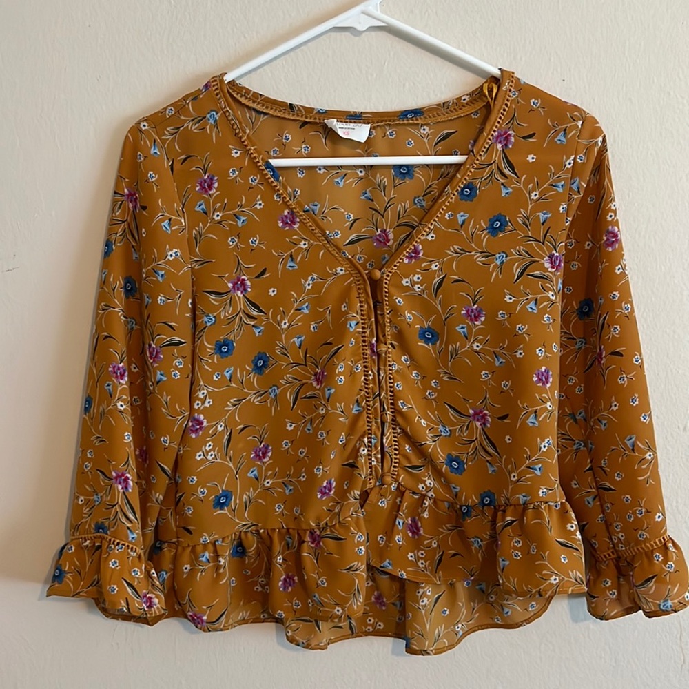 Sienna Sky Mustache blouse